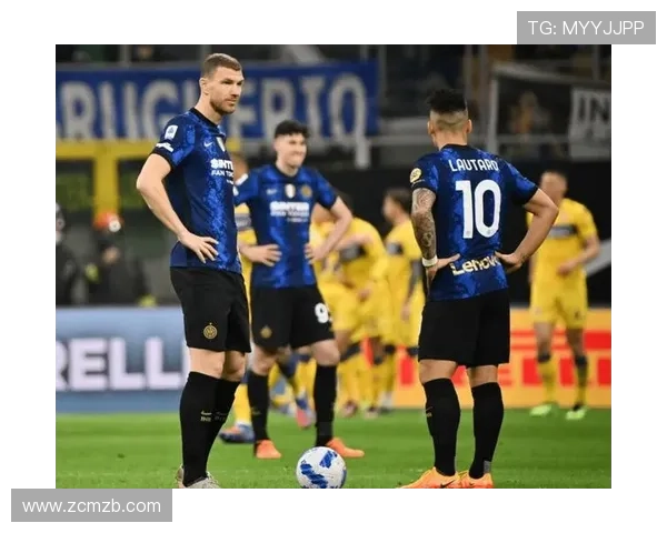 哲科接过沙尔克10号将两日内体检